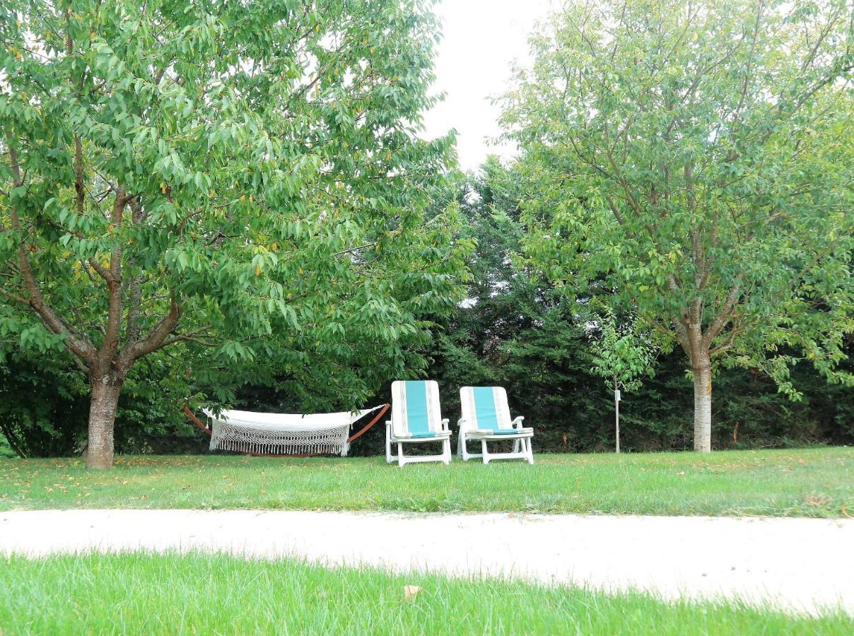 Gite Jet D'Eau Avec Piscine Interieure 30 Minutes Versailles Montainville  Bagian luar foto